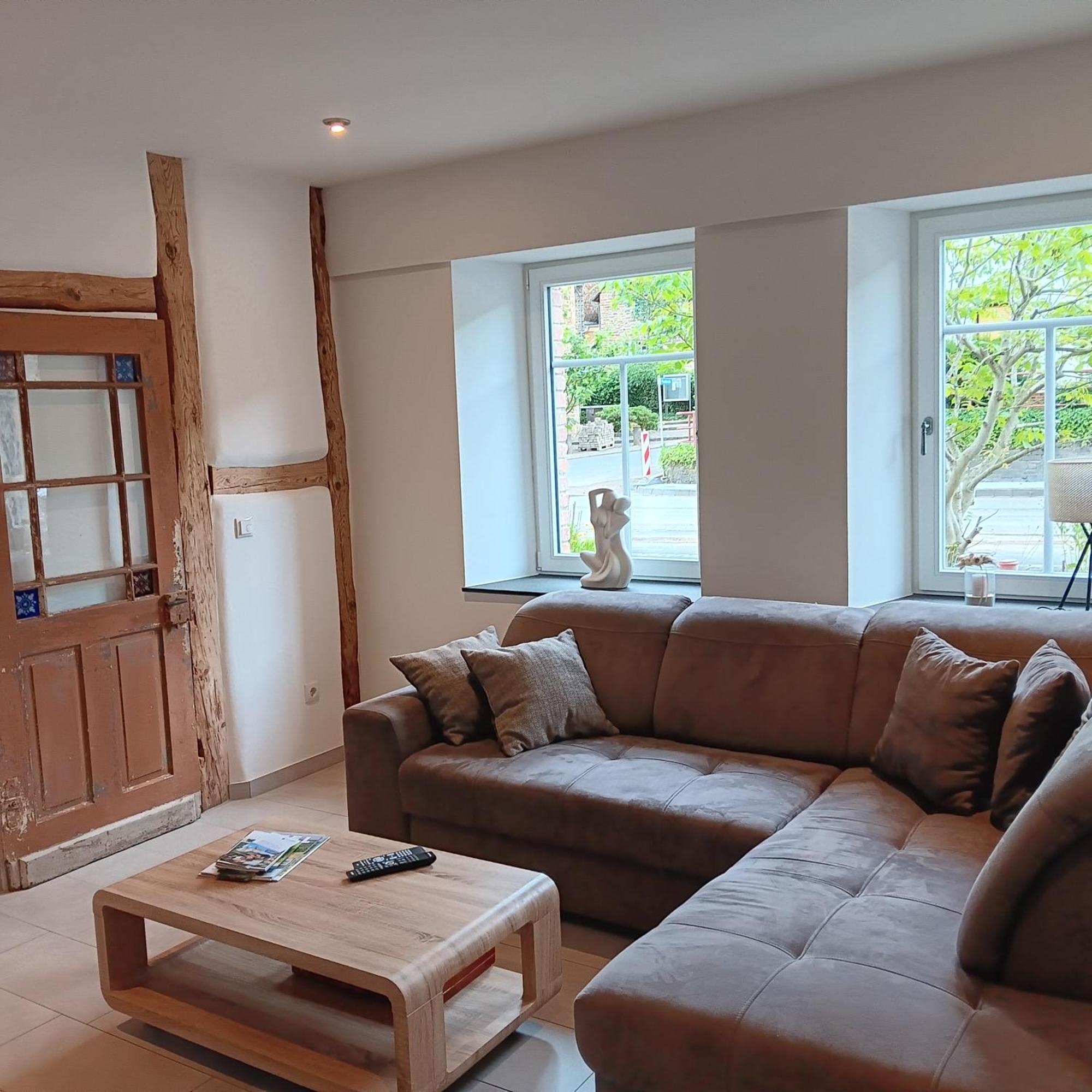 Eifler Brunnenhaus Villa Dumpelfeld Exterior foto